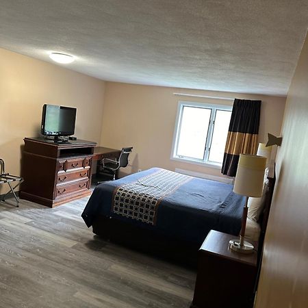 Wickford Motor Inn North Kingstown Exteriör bild