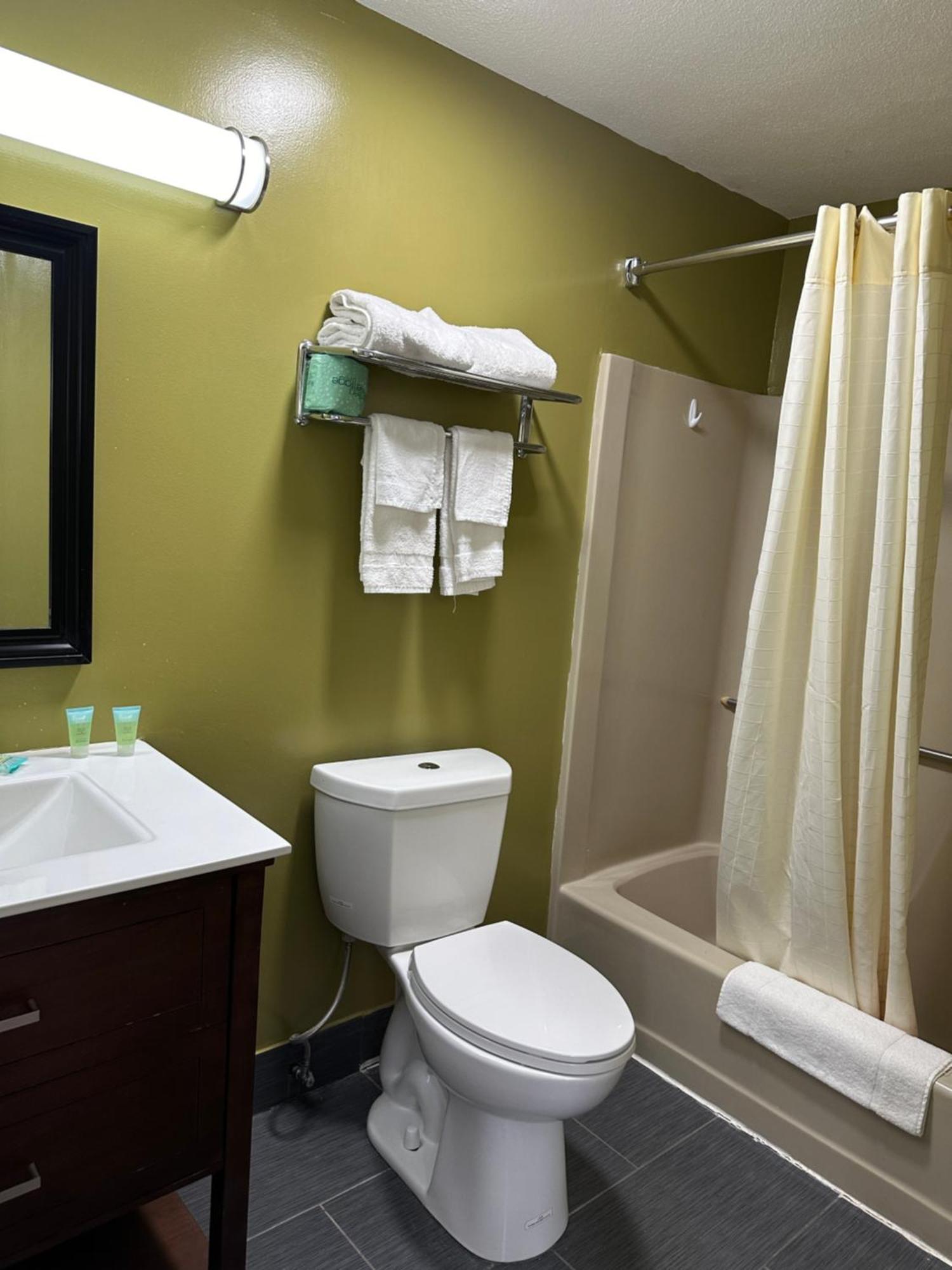 Wickford Motor Inn North Kingstown Exteriör bild
